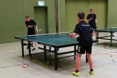 3.-Erstes-Spiel-gleich-Eschbach-Derby