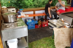 Aufbau - großer Verpflegungsstand